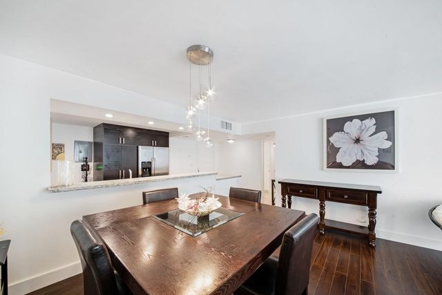 1147 Hillsboro Mile 505, Hillsboro Beach, FL 33062