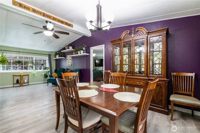 50 SE Dogwood Place, Shelton, WA 98584