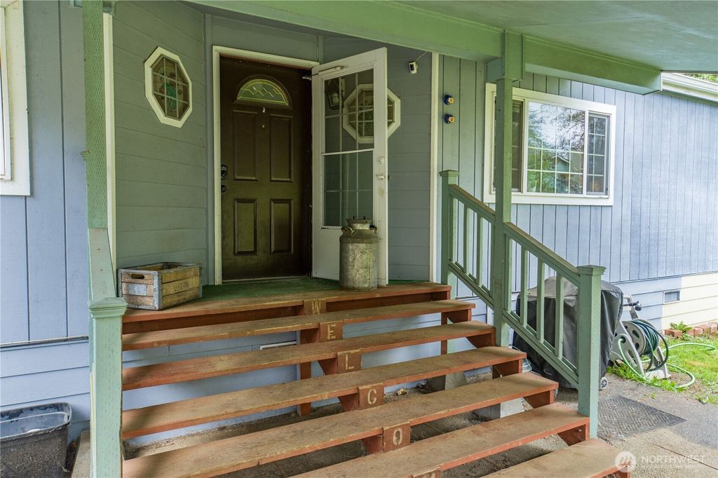 50 SE Dogwood Place, Shelton, WA 98584