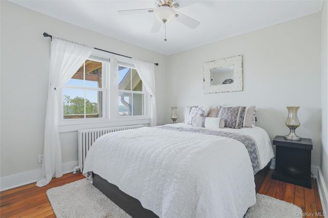 209 Sackett Street, Port Ewen, NY 12466