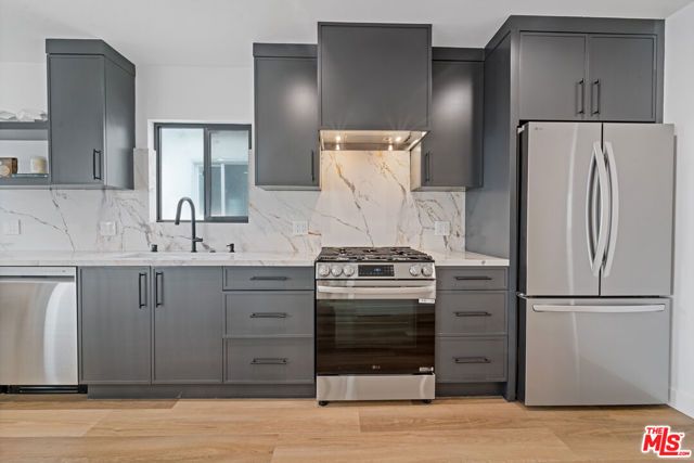 3305 Ocean Front Walk 2, Marina Del Rey, CA 90292