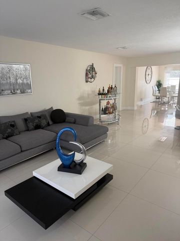 3139 EGREMONT Drive, West Palm Beach, FL 33406