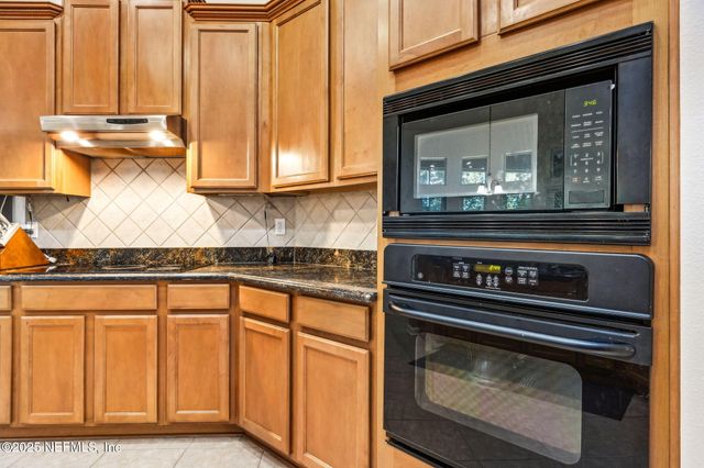 3075 PRESERVE LANDING Drive, Jacksonville, FL 32226