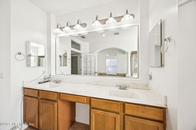 3075 PRESERVE LANDING Drive, Jacksonville, FL 32226