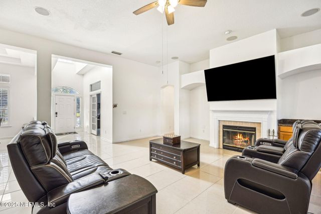 3075 PRESERVE LANDING Drive, Jacksonville, FL 32226