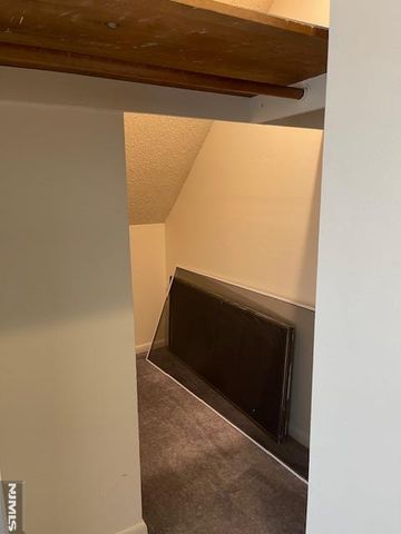 190 Charles Street 190, Secaucus, NJ 07094