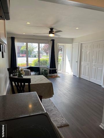 190 Charles Street 190, Secaucus, NJ 07094