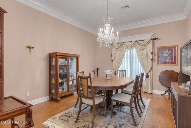 304 Kings Cove Circle, Lafayette, LA 70508