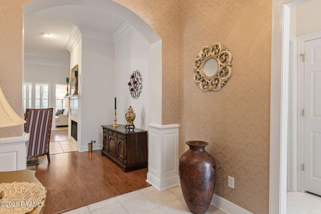 304 Kings Cove Circle, Lafayette, LA 70508