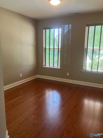 127 Arbor Hill Lane, Huntsville, AL 35824