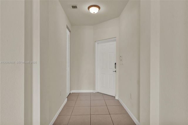10620 NW 88th Street 207, Doral, FL 33178