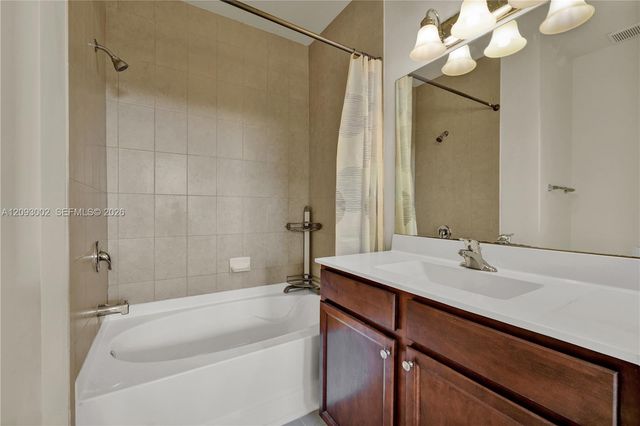 10620 NW 88th Street 207, Doral, FL 33178