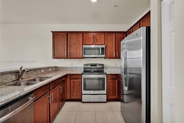 10620 NW 88th Street 207, Doral, FL 33178