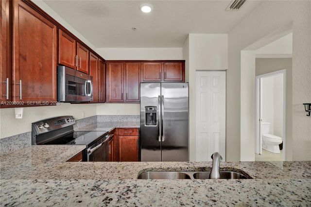 10620 NW 88th Street 207, Doral, FL 33178