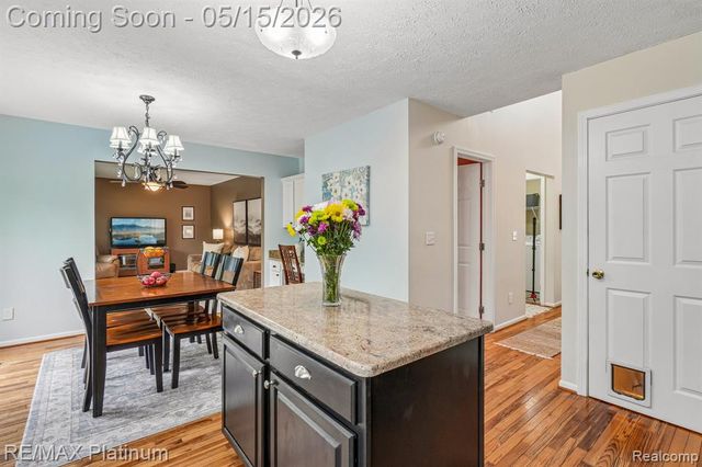 2584 Birchwood Drive, Howell, MI 48855