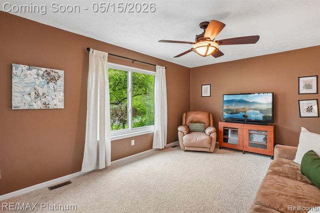 2584 Birchwood Drive, Howell, MI 48855