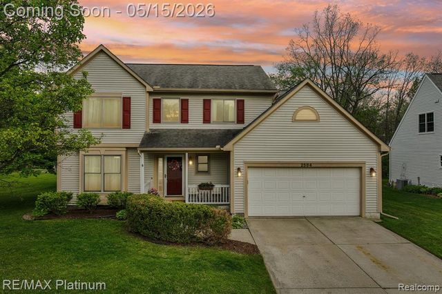 2584 Birchwood Drive, Howell, MI 48855