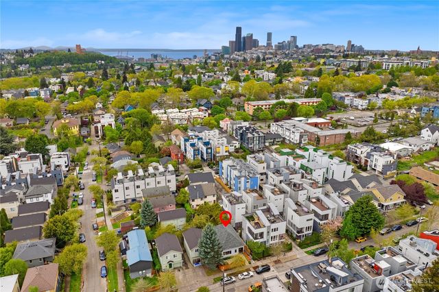927 29th Avenue S, Seattle, WA 98144