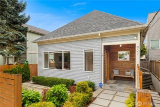 927 29th Avenue S, Seattle, WA 98144