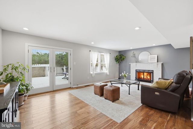 7316 LIGHTSHIP CT, Burke, VA 22015