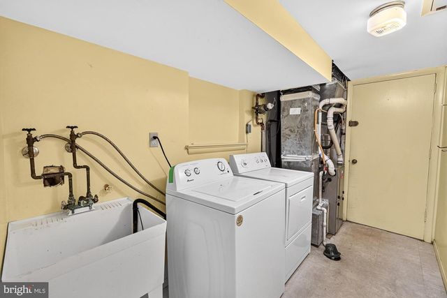 19613 BODMER AVE, Poolesville, MD 20837