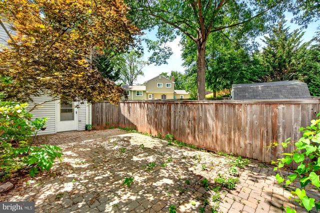 19613 BODMER AVE, Poolesville, MD 20837