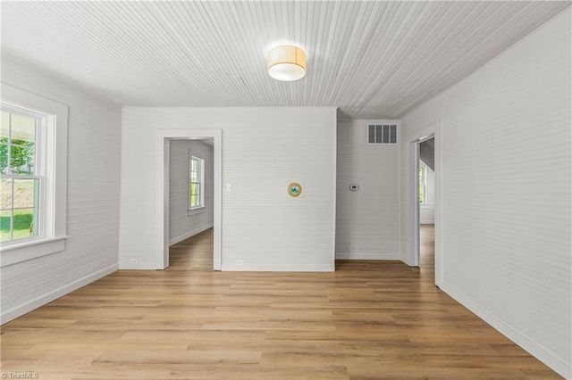 159 Decatur Avenue, Elkin, NC 28621