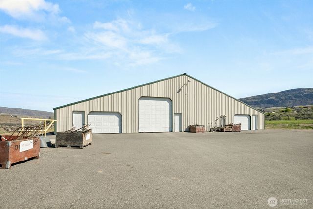 2988 Malaga Alcoa Highway, Malaga, WA 98828