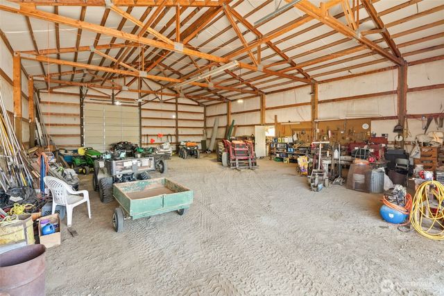 2988 Malaga Alcoa Highway, Malaga, WA 98828