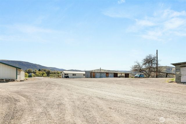 2988 Malaga Alcoa Highway, Malaga, WA 98828