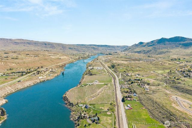 2988 Malaga Alcoa Highway, Malaga, WA 98828