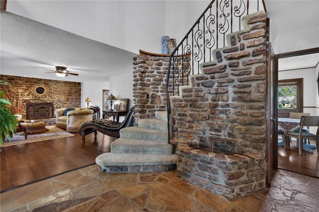 2708 Heather Oaks, Fort Smith, AR 72908