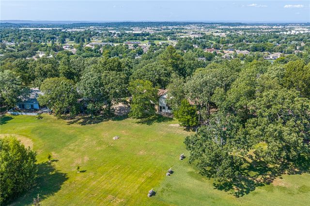 2708 Heather Oaks, Fort Smith, AR 72908