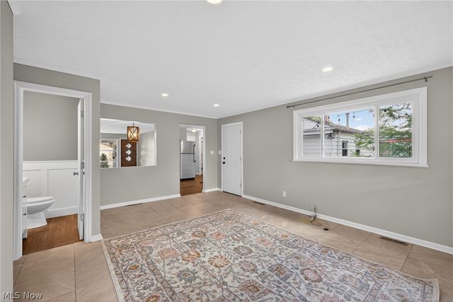 1169 Ranchland Drive, Mayfield Heights, OH 44124