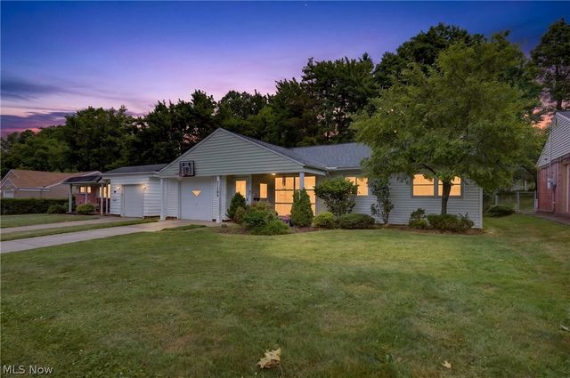 1169 Ranchland Drive, Mayfield Heights, OH 44124