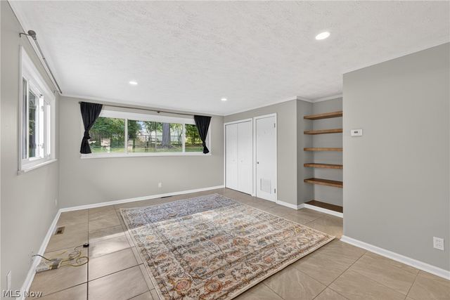 1169 Ranchland Drive, Mayfield Heights, OH 44124