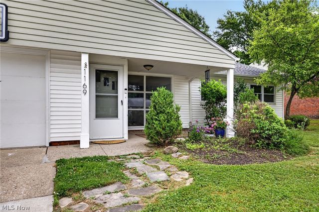 1169 Ranchland Drive, Mayfield Heights, OH 44124