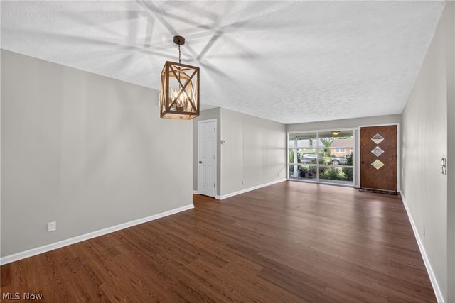 1169 Ranchland Drive, Mayfield Heights, OH 44124