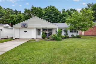 1169 Ranchland Drive, Mayfield Heights, OH 44124