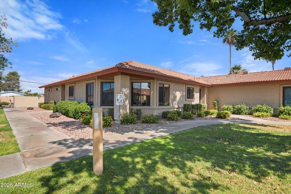 17243 N 16TH Street 2, Phoenix, AZ 85022 — exterior