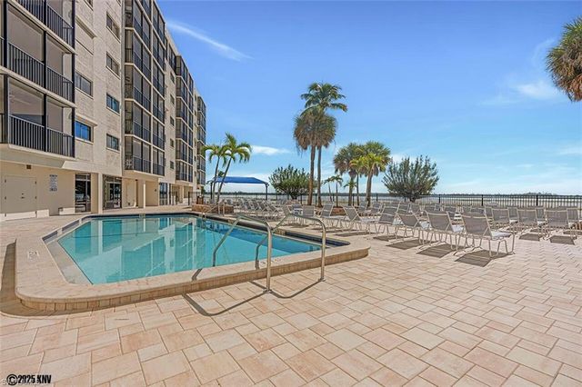 8350 Estero BLVD 423, Fort Myers Beach, FL 33931