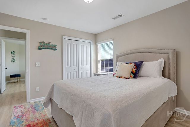 208 Chippingwood Circle, Pooler, GA 31322