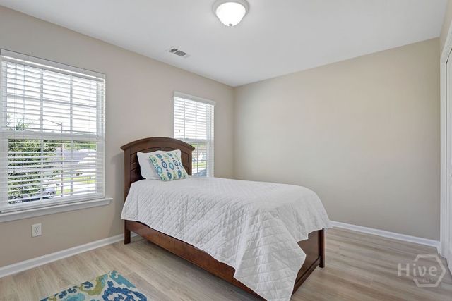 208 Chippingwood Circle, Pooler, GA 31322