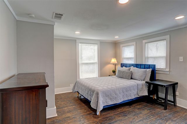 324 S Kentucky Street, Mckinney, TX 75069