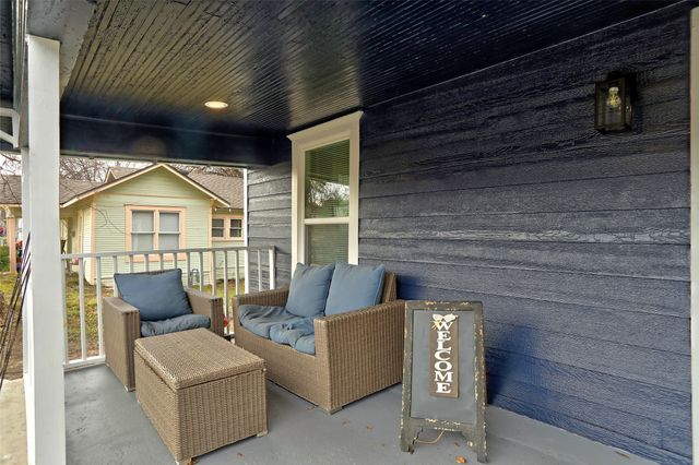 324 S Kentucky Street, Mckinney, TX 75069