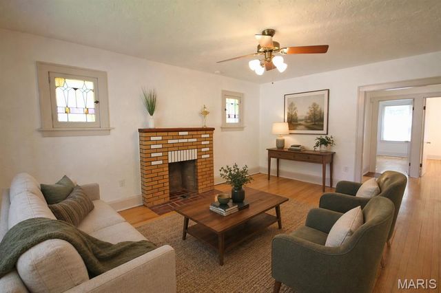 6104 Heege Road, Unincorporated, MO 63123