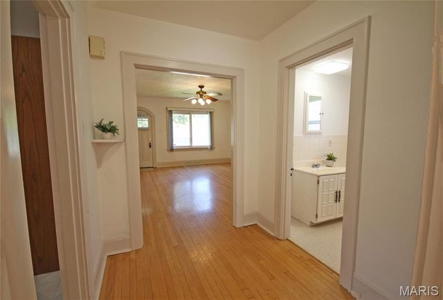 6104 Heege Road, Unincorporated, MO 63123