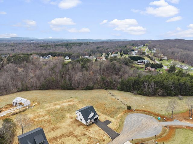 83 Royal Tern ST, Wirtz, VA 24184