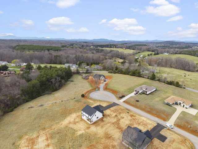 83 Royal Tern ST, Wirtz, VA 24184