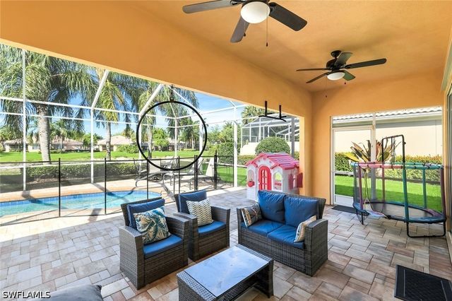 28032 Eagle Ray CT, Bonita Springs, FL 34135